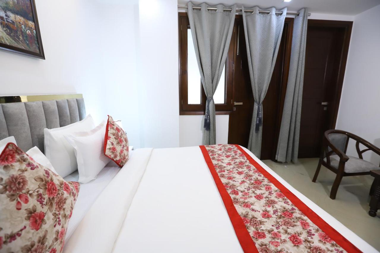 Hotel Nature View Green Park Metro Couple Friendly Neu-Delhi Exterior foto