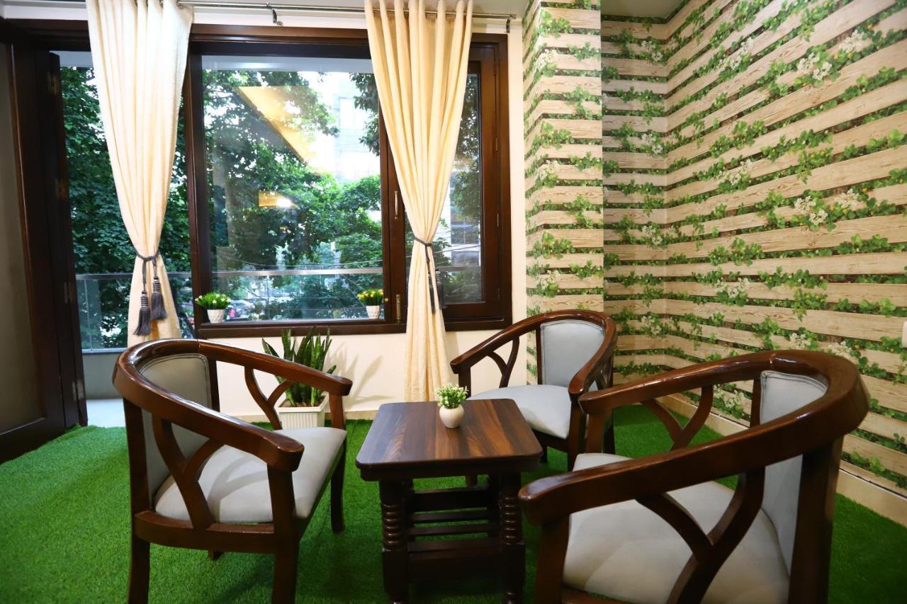 Hotel Nature View Green Park Metro Couple Friendly Neu-Delhi Exterior foto